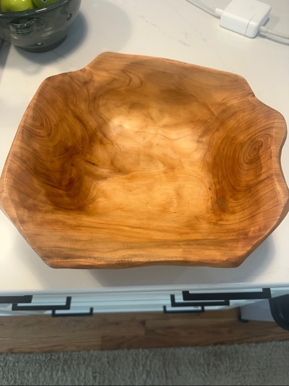 Hand-Carved Wooden Serving Bowl in Honey Brown - Picture 2 of 4
